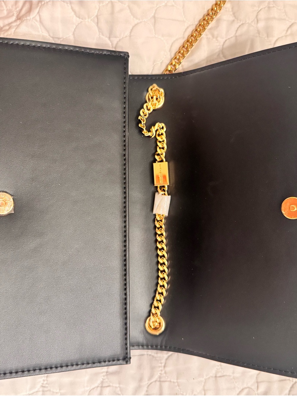 Cute Leather Shoulder Bag with Gold - Picture 5 of 12
